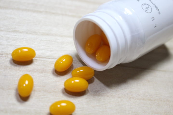 アマニオイルサプリ