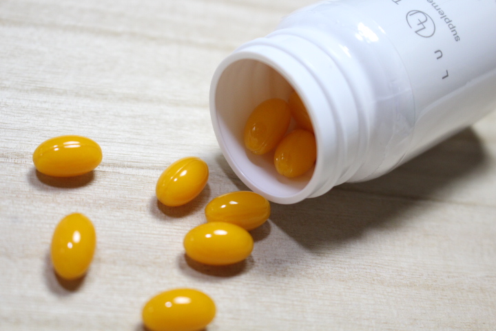 アマニオイルサプリ